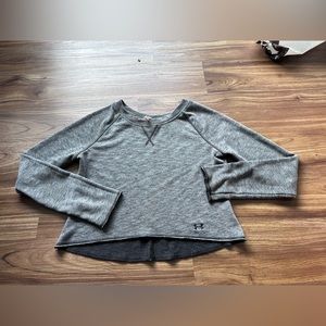 Grey cropped long sleeve